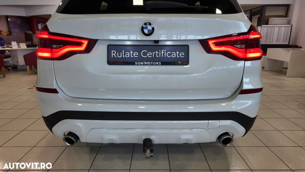 BMW X3 xDrive20i AT Advantage - 35