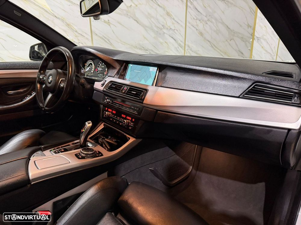 BMW 525 d Pack M Auto - 31