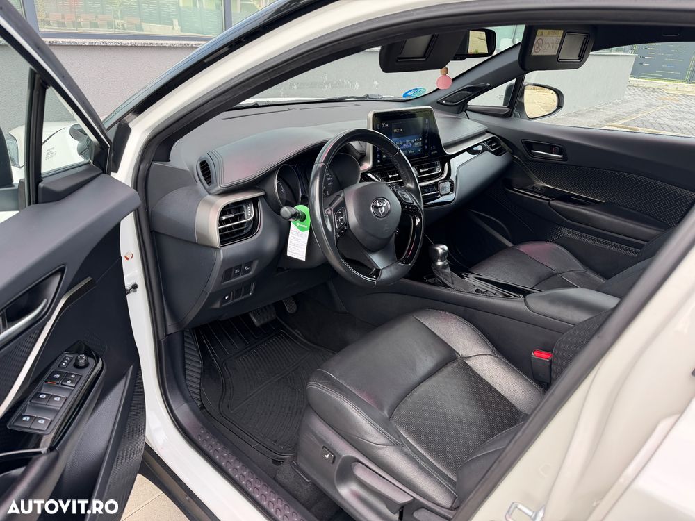 Toyota C-HR Business-Edition - 24