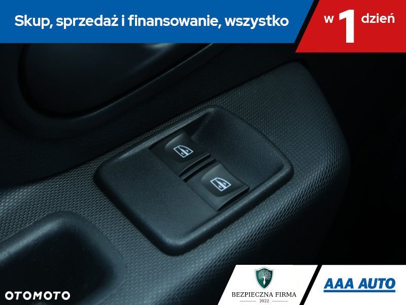 Dacia Sandero - 17