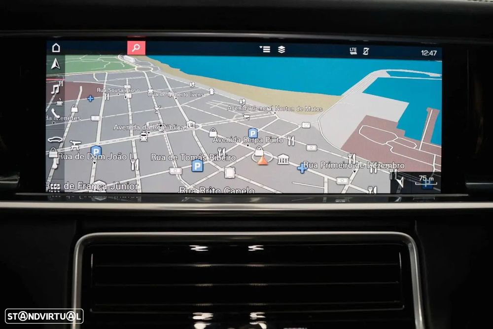 Porsche Panamera 4 E-Hybrid Platinum Edition - 39