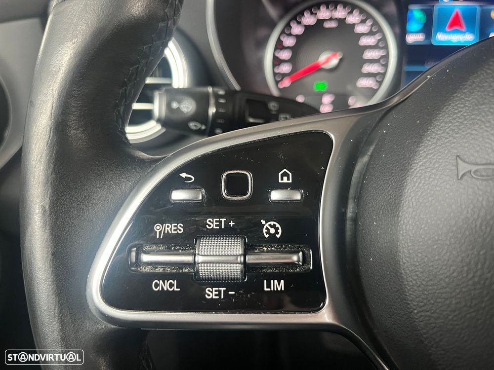 Mercedes-Benz GLC 300 de 4Matic - 22