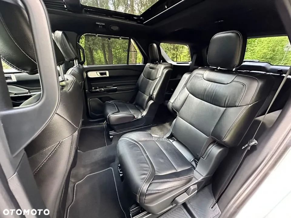Ford Explorer EcoBoost Plug-in Hybrid ST-LINE - 19