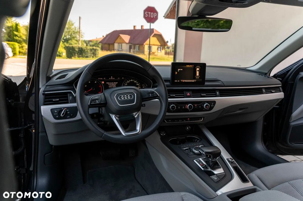 Audi A4 Avant 2.0 TDI S tronic - 24
