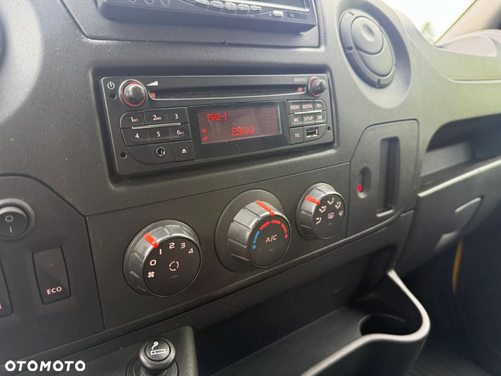 Renault Master - 15