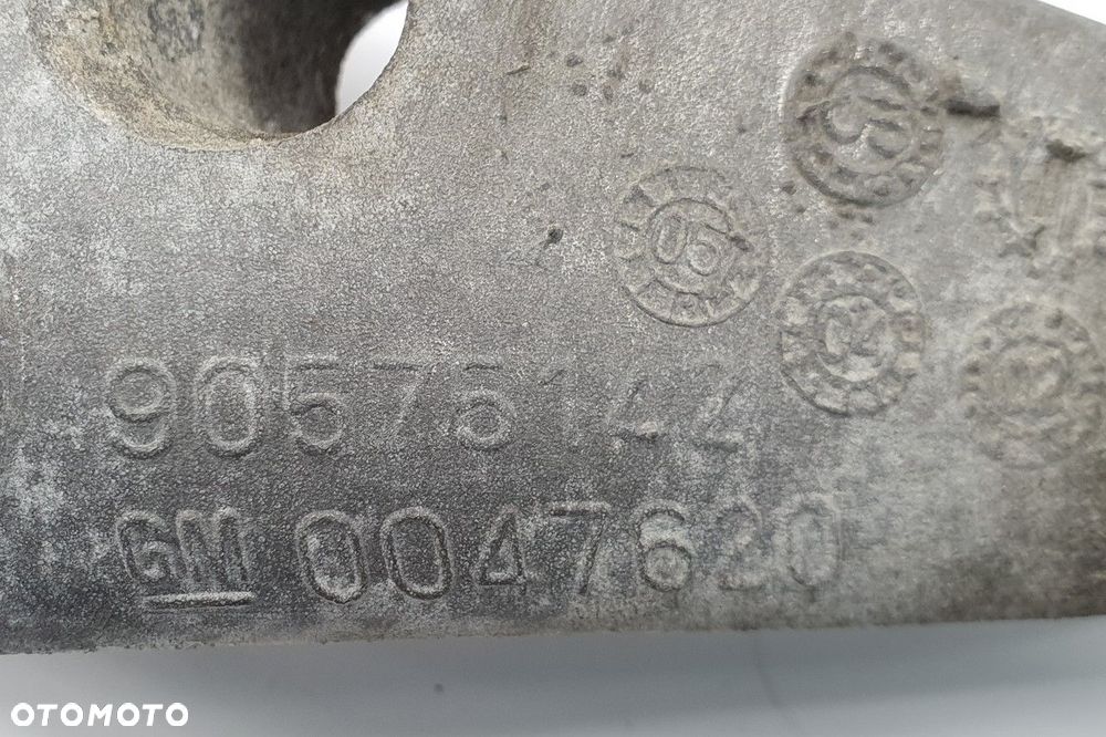 ŁAPA SKRZYNI BIEGÓW OPEL ZAFIRA ASTRA III H 1.6 - 4