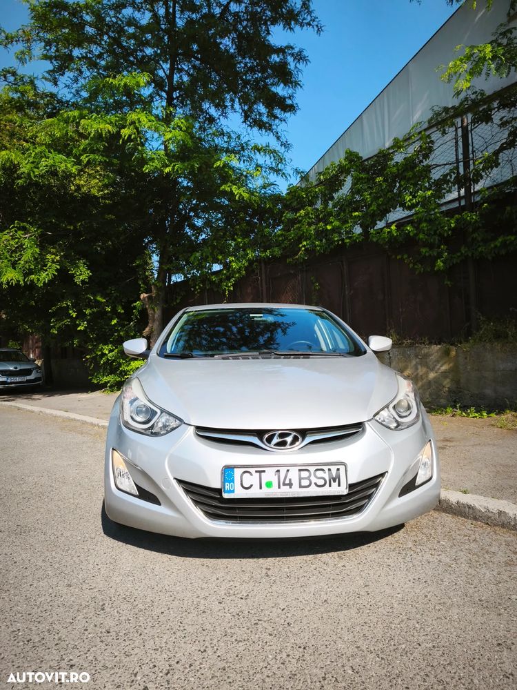 Hyundai Elantra 1.6 MPi - 3