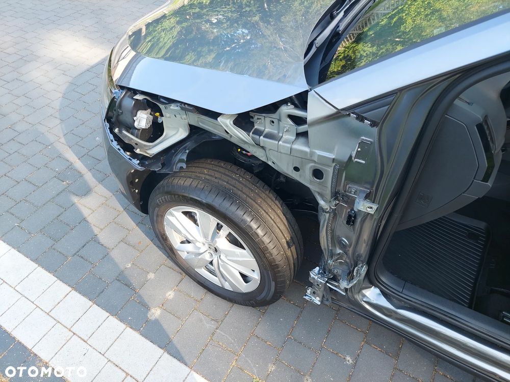 Skoda Karoq 1.5 TSI ACT Style DSG - 9