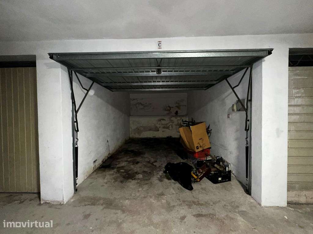 Garagem em Monserrate, Viana do Castelo - Grande imagem: 2/4