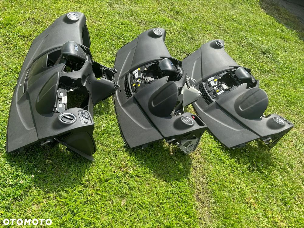 Ford Fiesta MK7 Lift 13r- oryginał komplet deska konsola airbag zderzak maska pas błotnik lampy - 3