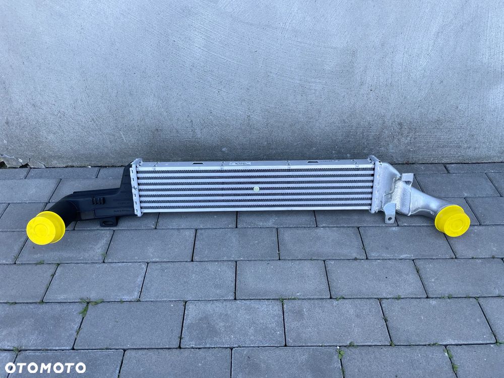 CHŁODNICA POWIETRZA, INTERCOOLER MERCEDES E-KLASA W210  1995-2003 - NOWA ORYGINALNA - 1