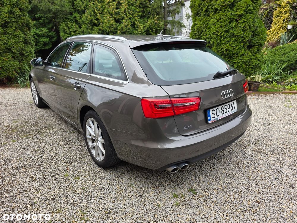 Audi A6 - 4