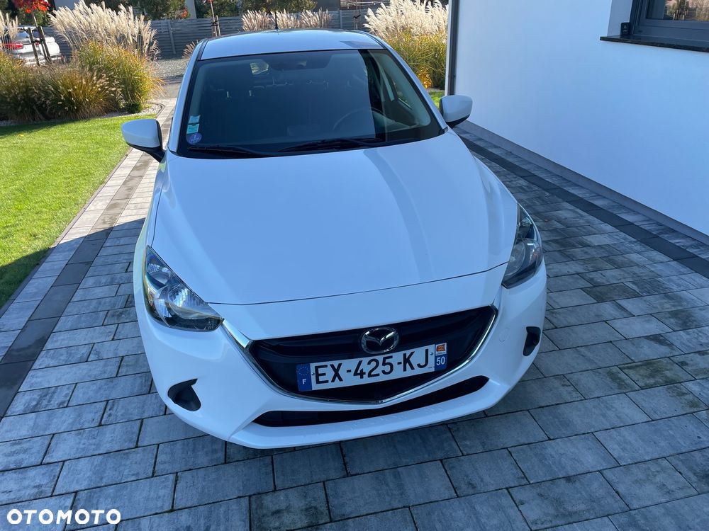 Mazda 2 - 3