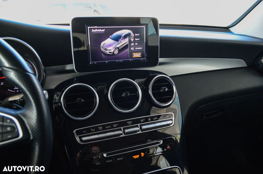 Mercedes-Benz GLC 350 e 4Matic 7G-TRONIC Exclusive - 26