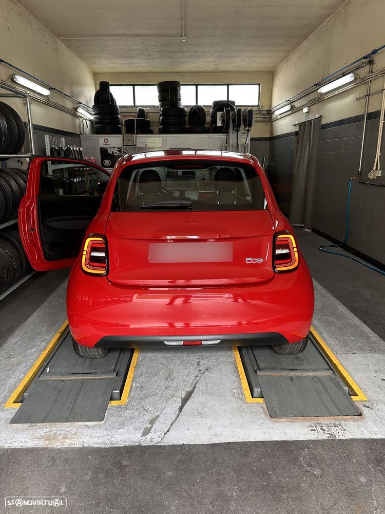 Fiat 500e 23,8kWh Red - 5