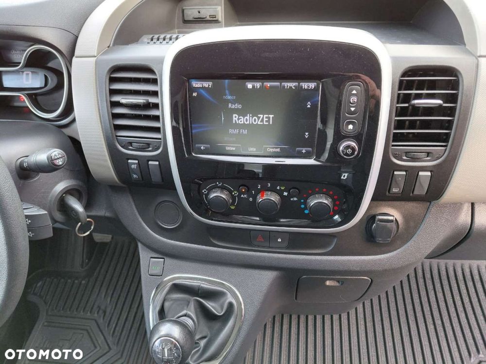 Renault TRAFIC - 18
