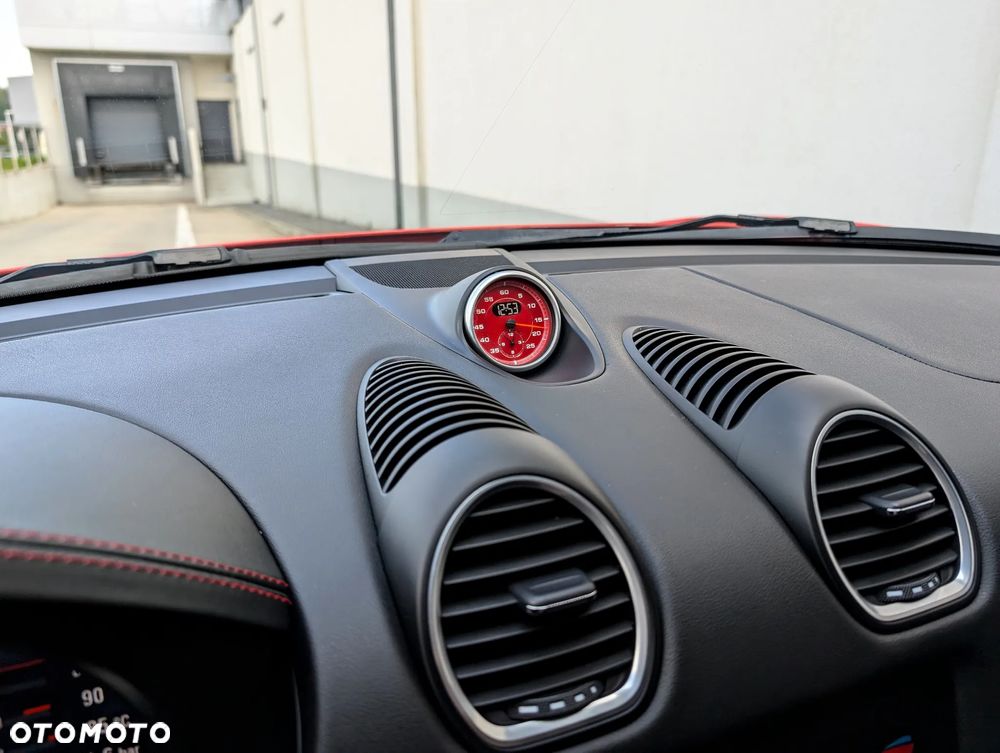 Porsche 718 Cayman T PDK - 22