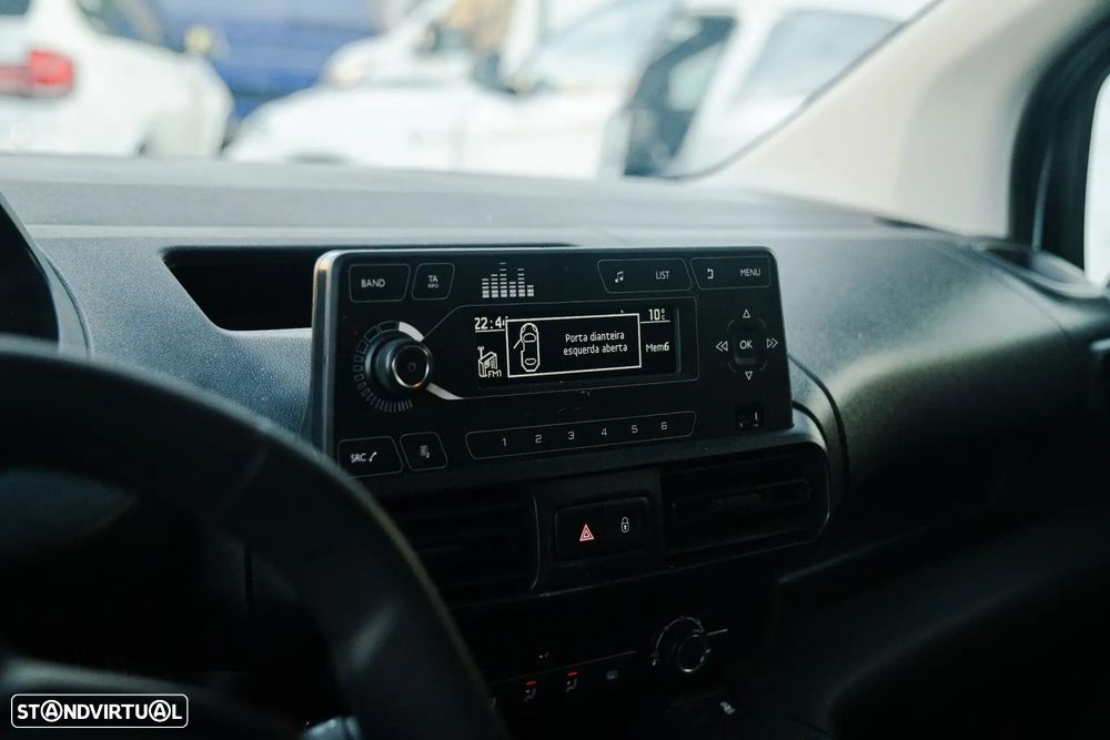 Peugeot Partner - 25