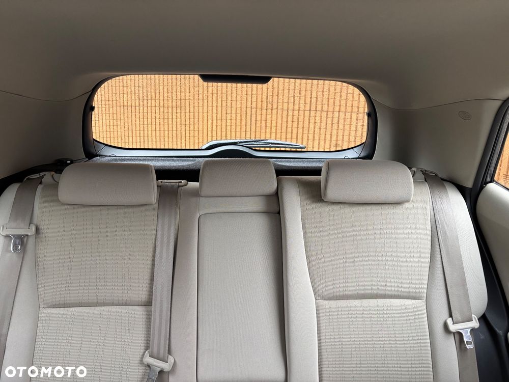 Toyota Auris 1.6 VVT-i Premium MM - 37