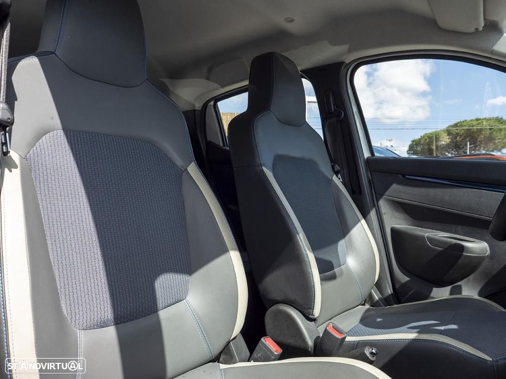 Dacia Spring Comfort Plus - 19