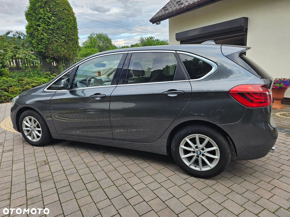 BMW Seria 2 216d Luxury Line - 10