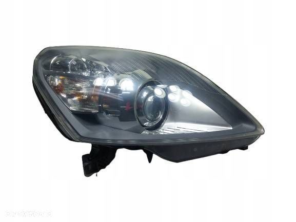 Lampa Prawa Przód Przednia Bi-Xenon 13252471Rh 0301214282 Opel Zafira B - 1