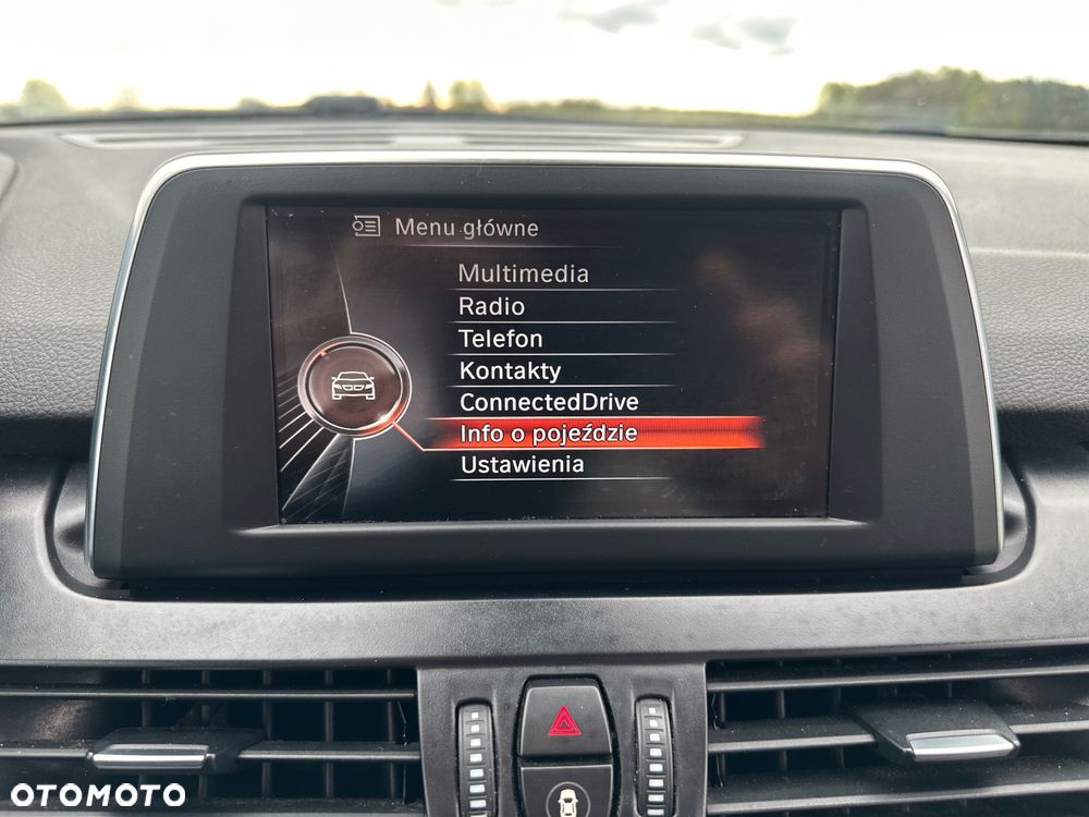 BMW Seria 2 218d Luxury Line - 36