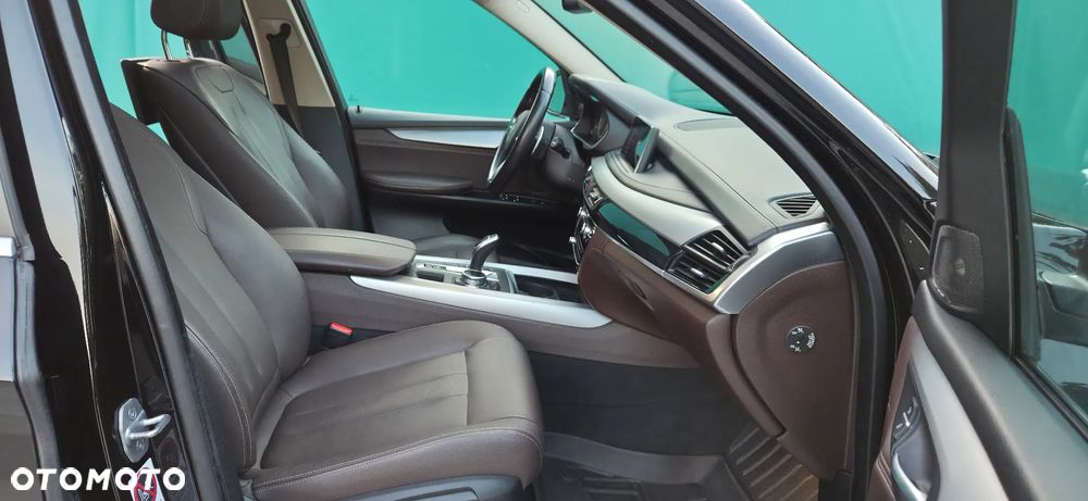 BMW X5 xDrive25d - 12