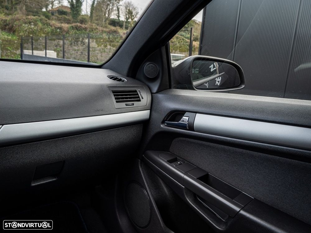 Opel Astra GTC 1.7 CDTI - 15