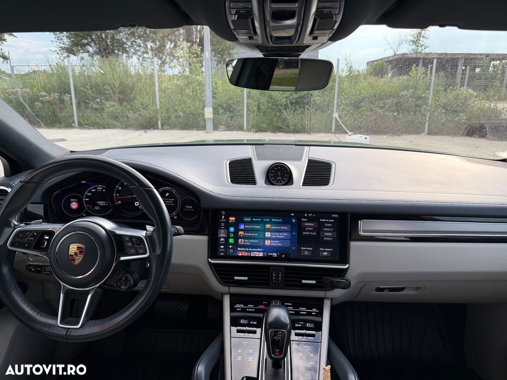 Porsche Cayenne Coupe - 14