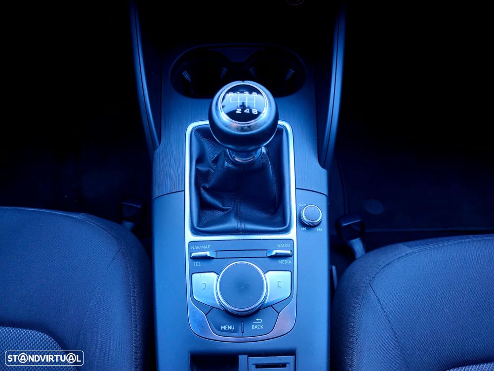 Audi A3 Limousine 1.6 TDI Sport - 12