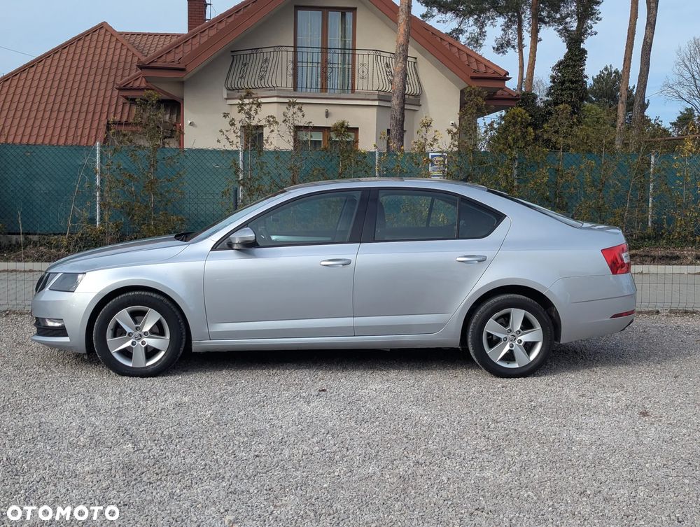 Skoda Octavia - 4