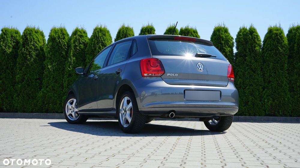 Volkswagen Polo 1.4 16V Comfortline - 26