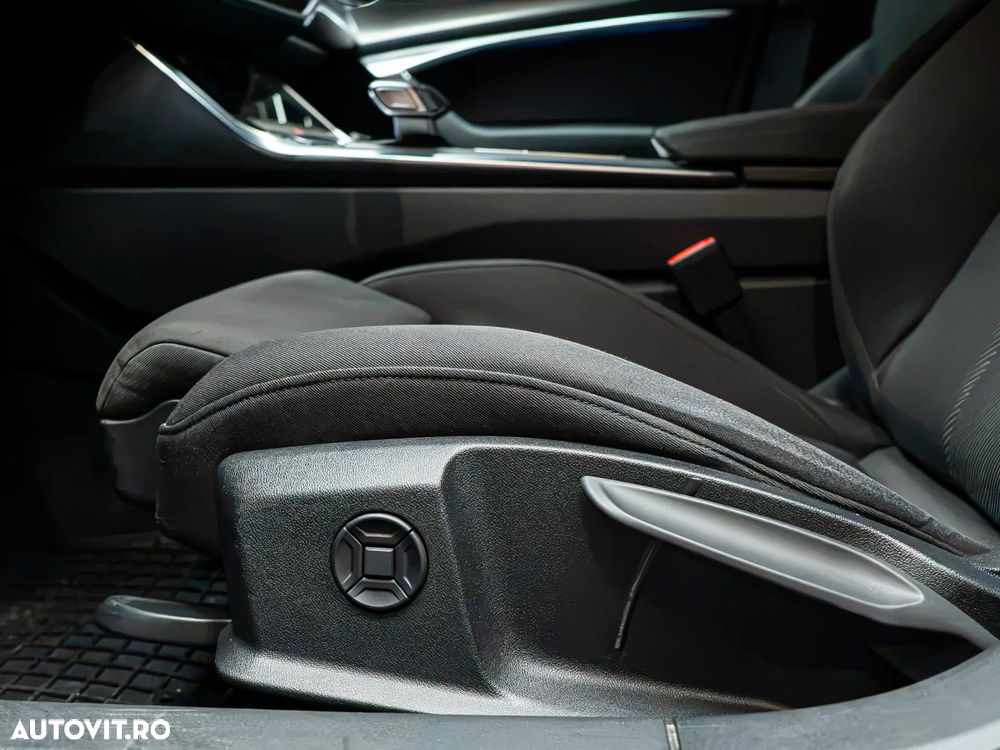 Audi A6 Limuzina 40 TDI S tronic design - 20