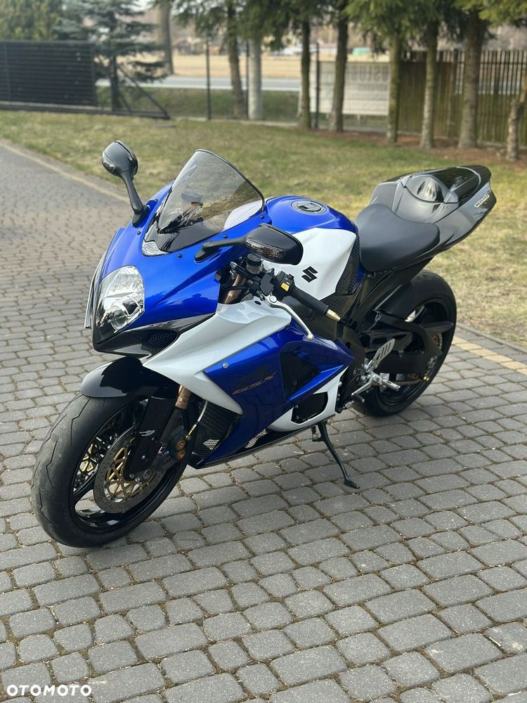 Suzuki GSX-R - 1