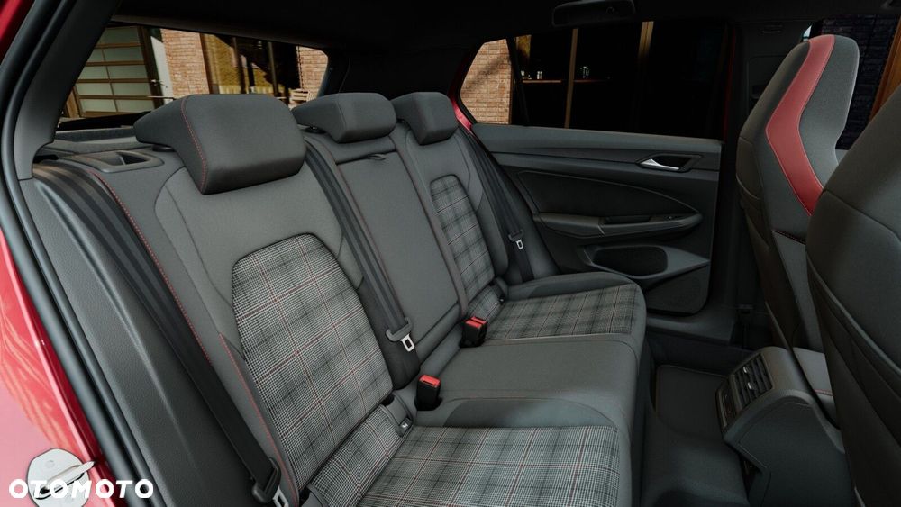 Volkswagen Golf - 13