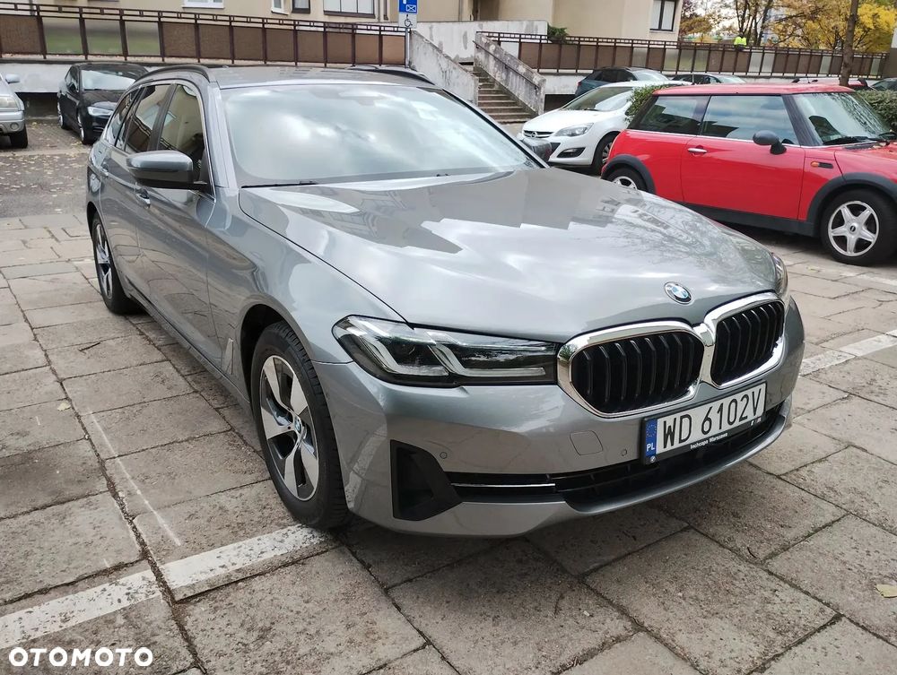 BMW Seria 5 520d - 36