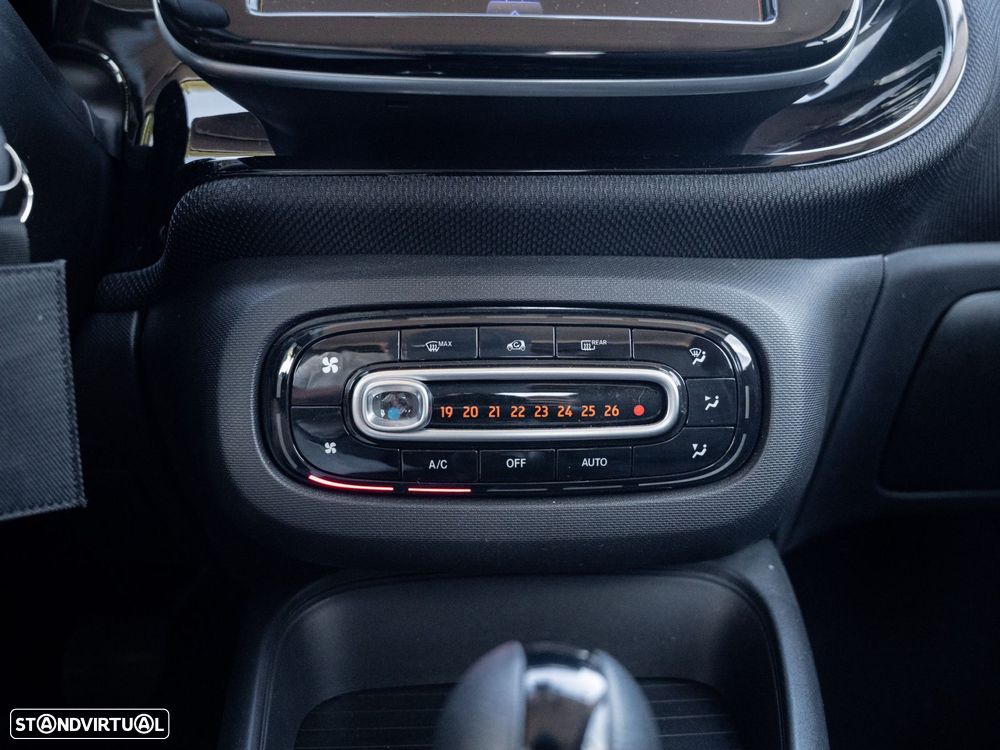 Smart Fortwo Cabrio Prime - 32