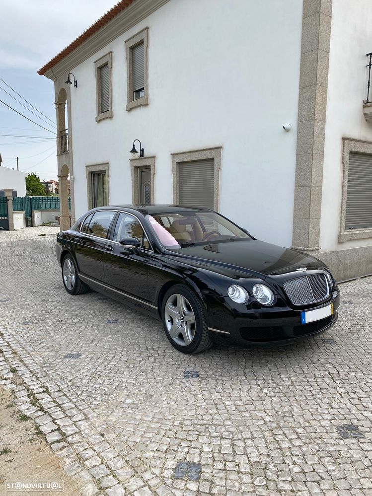 Bentley Continental Flying Spur Standard - 1