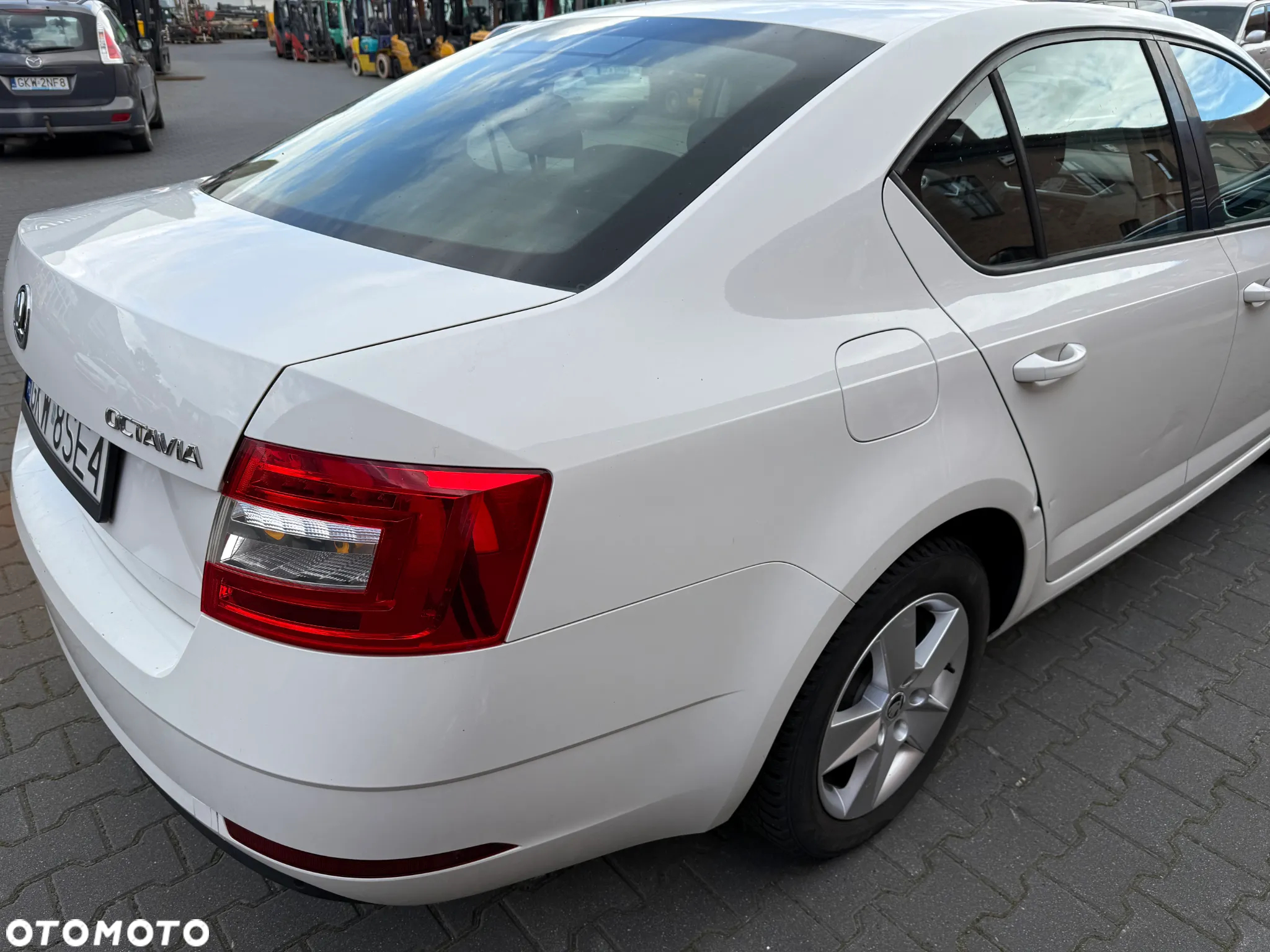 Skoda Octavia 1.6 TDI Ambition - 13
