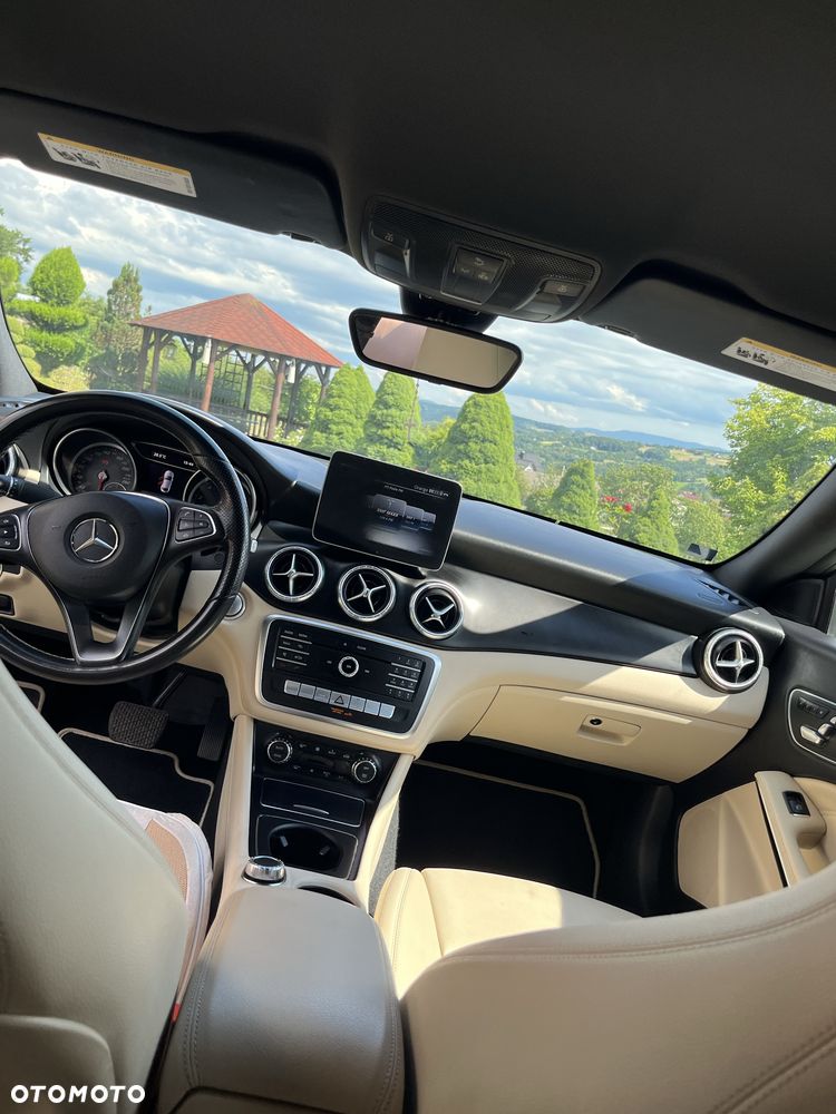 Mercedes-Benz CLA - 7