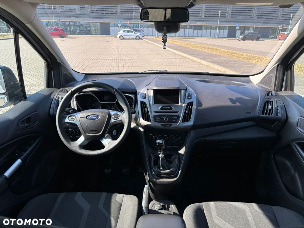 Ford Tourneo Connect Grand - 3