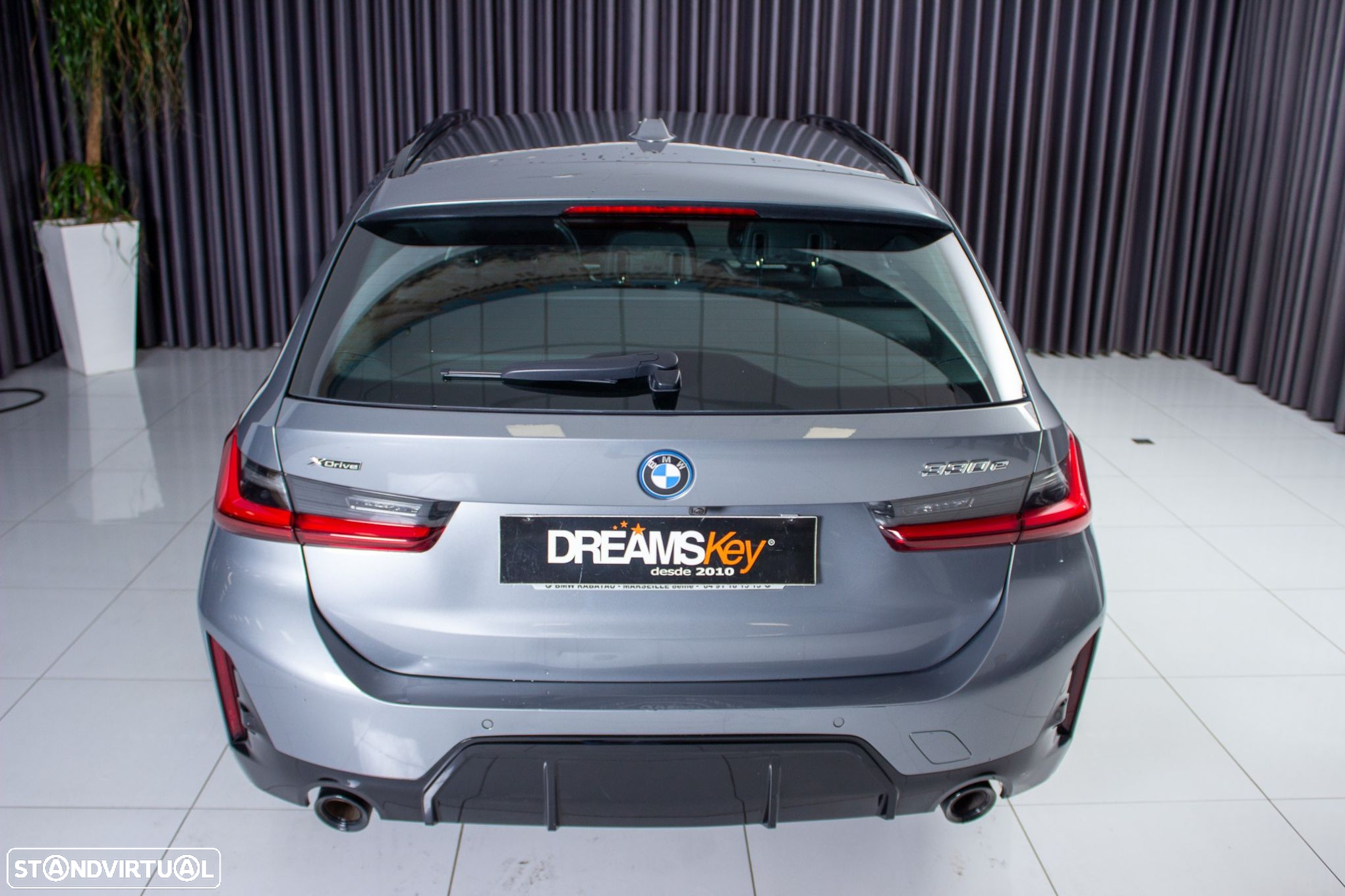 BMW 330 e Touring Pack M Auto - 3