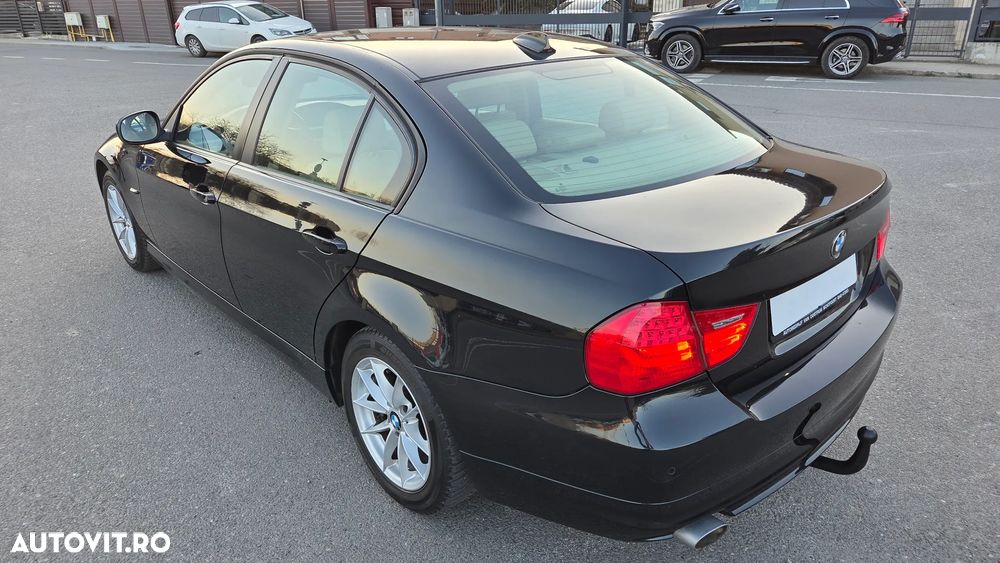 BMW Seria 3 320d DPF - 4