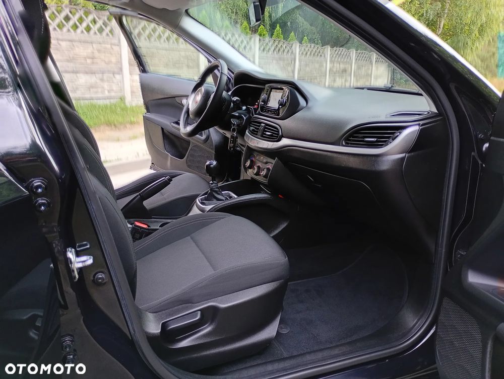 Fiat Tipo 1.4 16V More - 8
