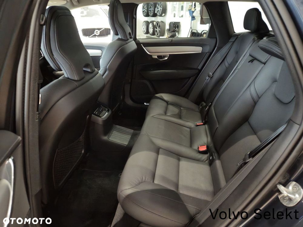 Volvo V90 - 29
