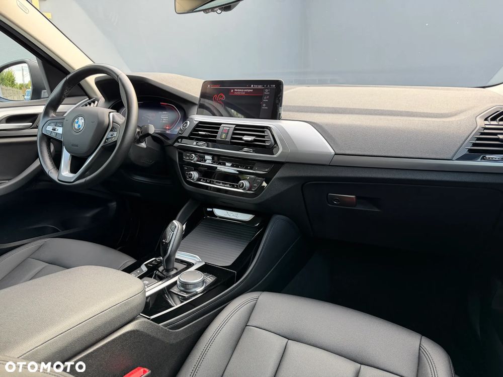 BMW X4 xDrive20i GPF sport - 26