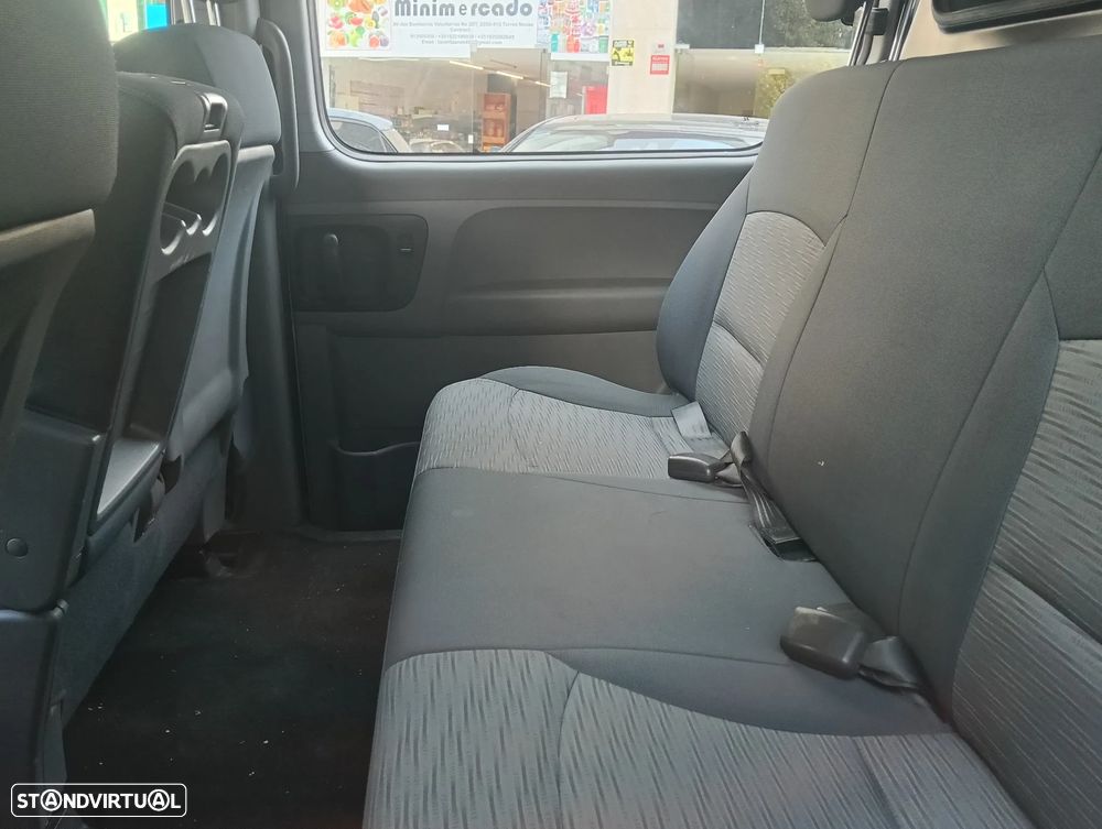 Hyundai H-1 - 6