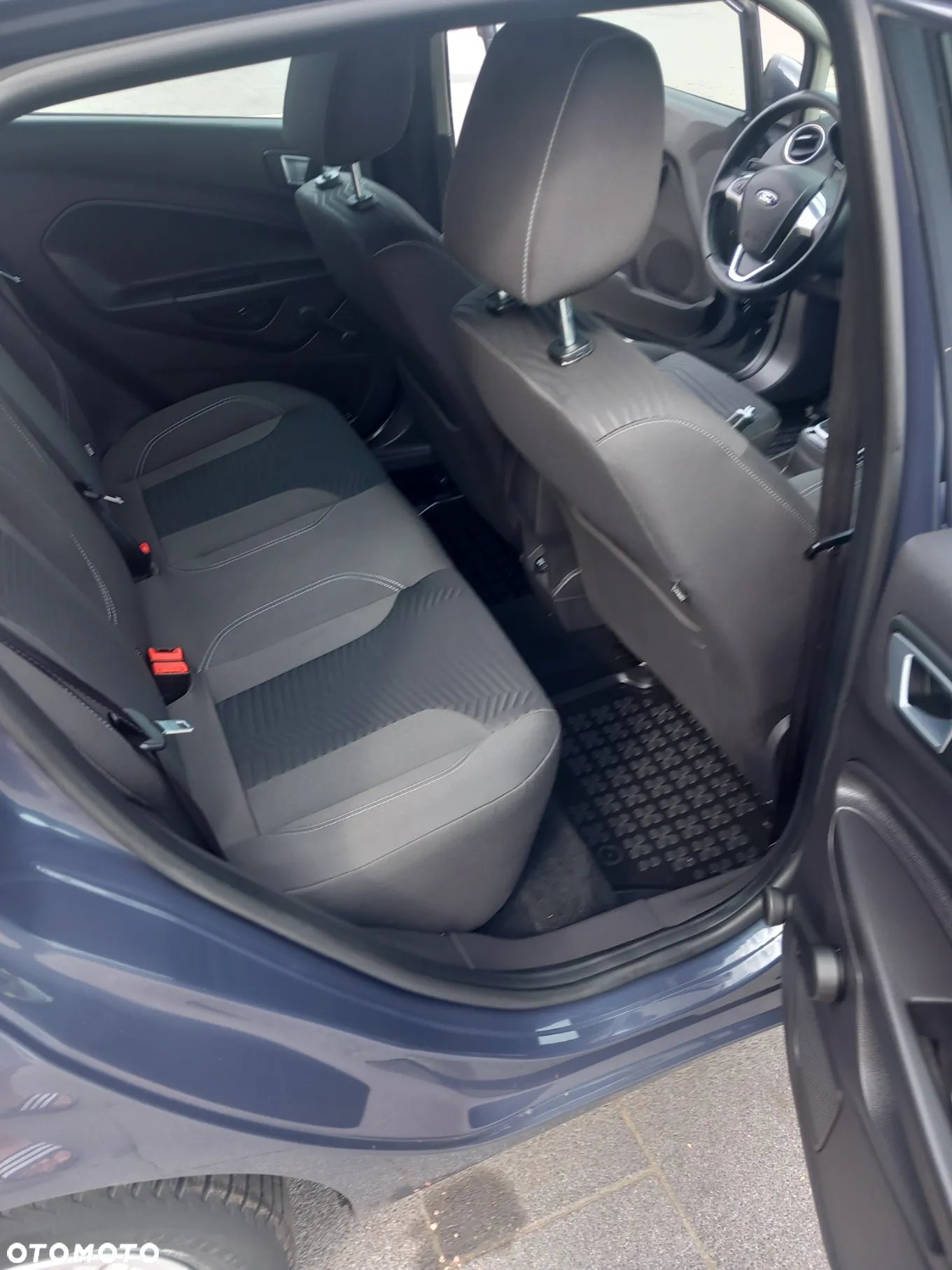 Ford Fiesta 1.6 TDCI Champions Edition - 14