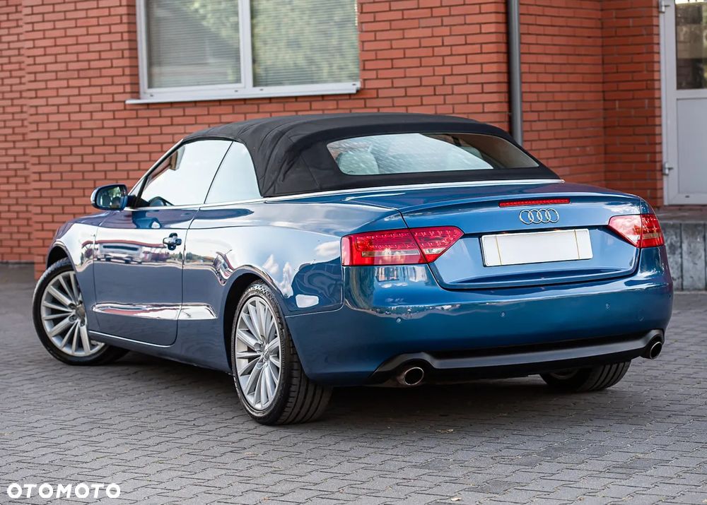 Audi A5 Cabrio 3.2 FSI quattro S tronic - 8
